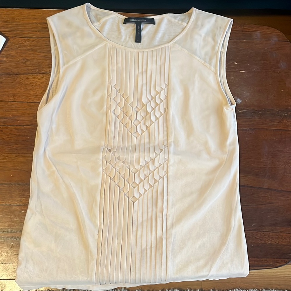 Neutral Tank, good condition, small, BCBG